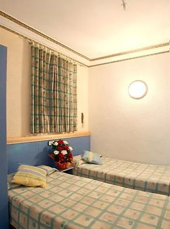 Casa de hóspedes Miami 2*